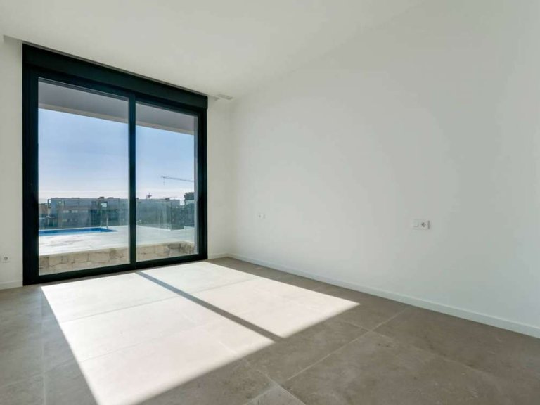 Villa for Sale in Finestrat, Alicante 41