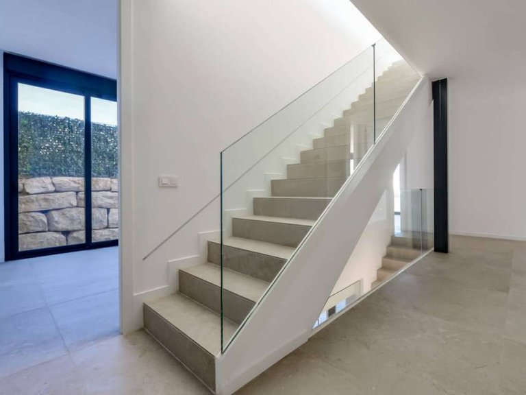 Villa for Sale in Finestrat, Alicante 6
