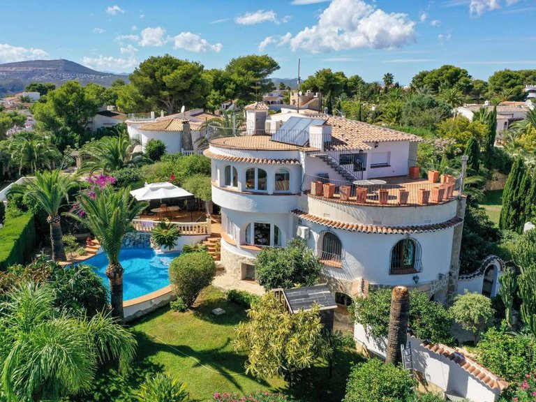 Villa for Sale in Costa Blanca Javea, Alicante 1