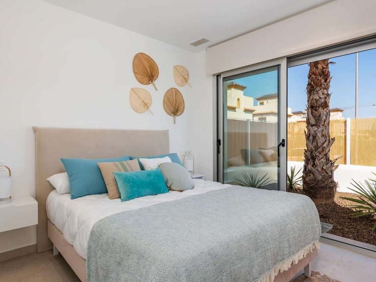 Villa for Sale in Dolores, Alicante 17