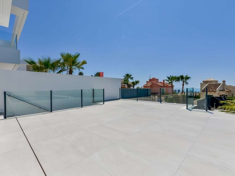 Villa for Sale in Finestrat, Alicante 12
