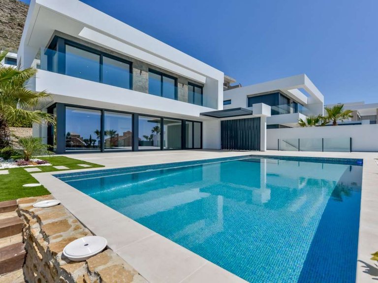 Villa for Sale in Finestrat, Alicante 22