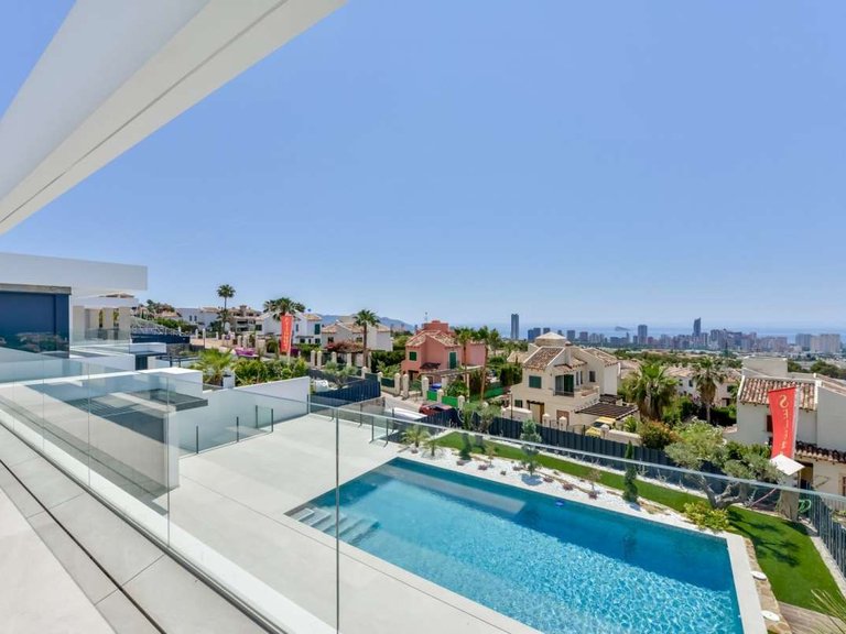Villa for Sale in Finestrat, Alicante 31