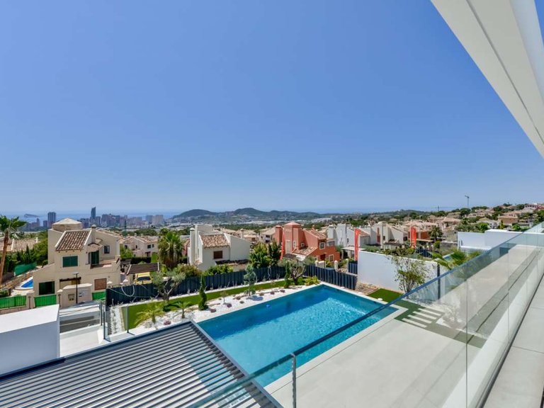 Villa for Sale in Finestrat, Alicante 33