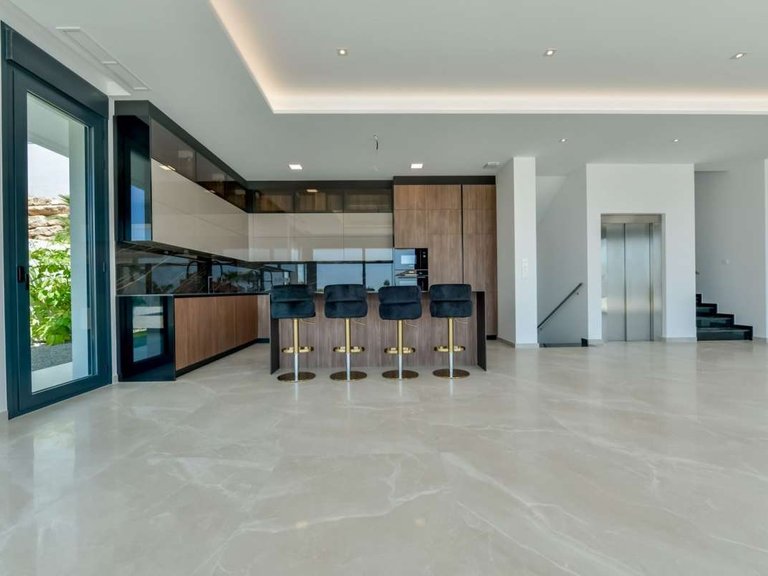 Villa for Sale in Finestrat, Alicante 37