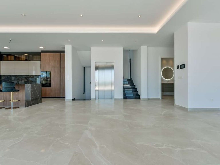 Villa for Sale in Finestrat, Alicante 39