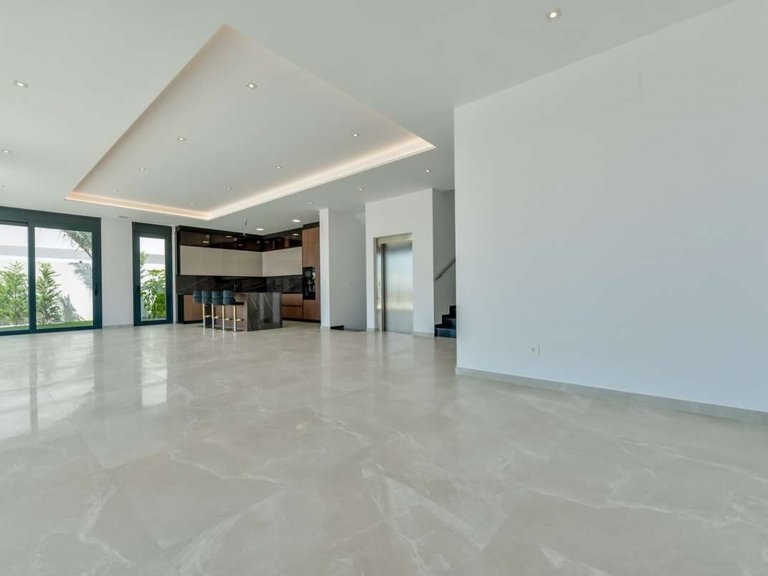Villa for Sale in Finestrat, Alicante 40