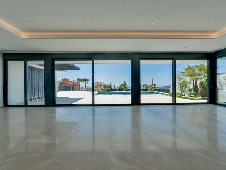 Villa for Sale in Finestrat, Alicante 70