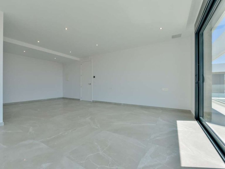 Villa for Sale in Finestrat, Alicante 78