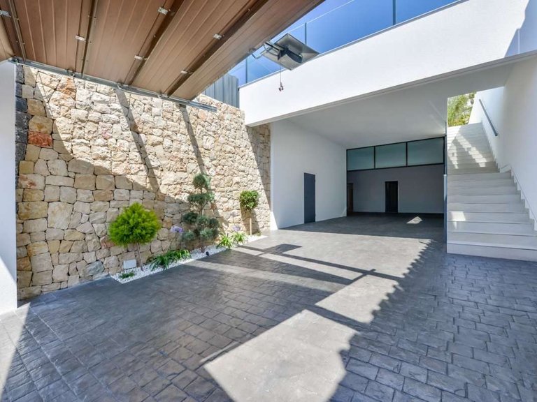 Villa for Sale in Finestrat, Alicante 85