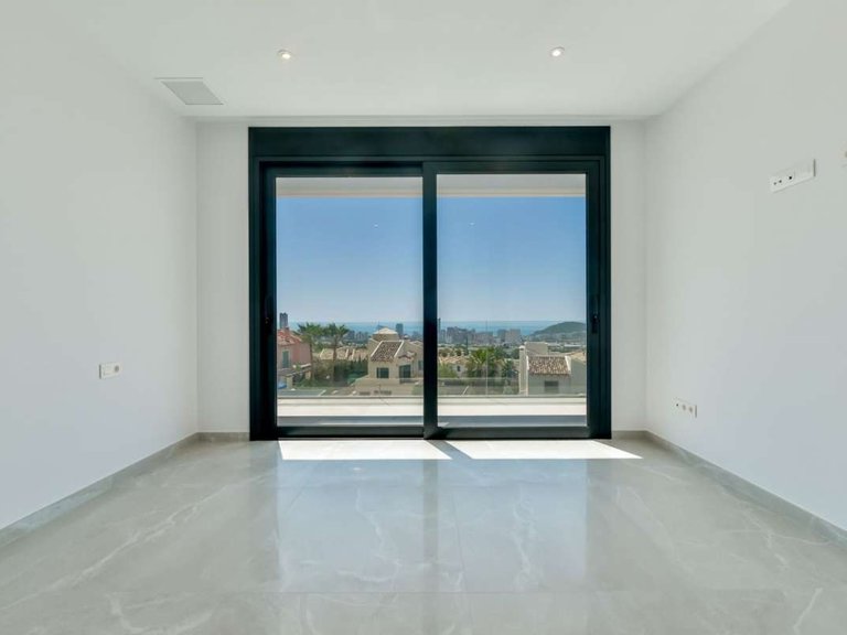 Villa for Sale in Finestrat, Alicante 87