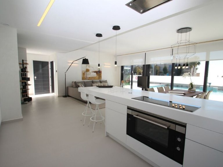 Villa for Sale in San Miguel De Salinas, Alicante 4