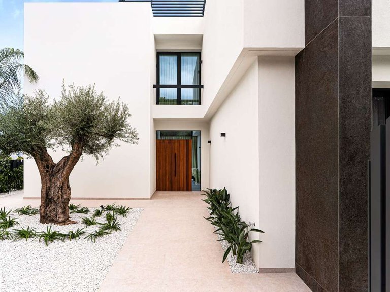 Villa for Sale in La Nucia, Alicante 2