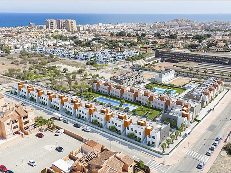 Apartment for Sale in Torrevieja, Alicante 2