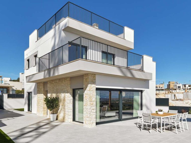 Villa for Sale in San Miguel De Salinas, Alicante 5