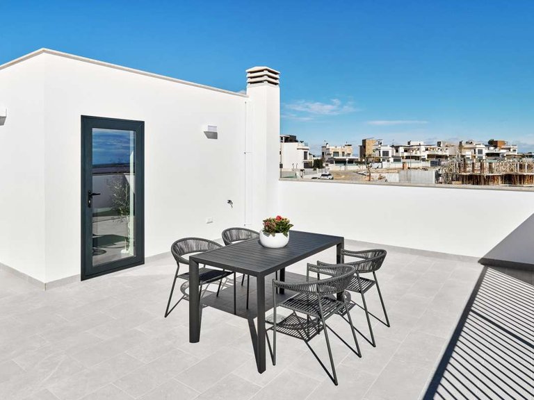 Villa for Sale in San Miguel De Salinas, Alicante 16