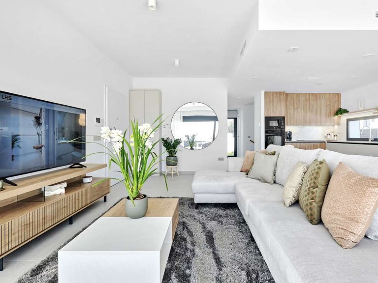 Villa for Sale in San Miguel De Salinas, Alicante 35