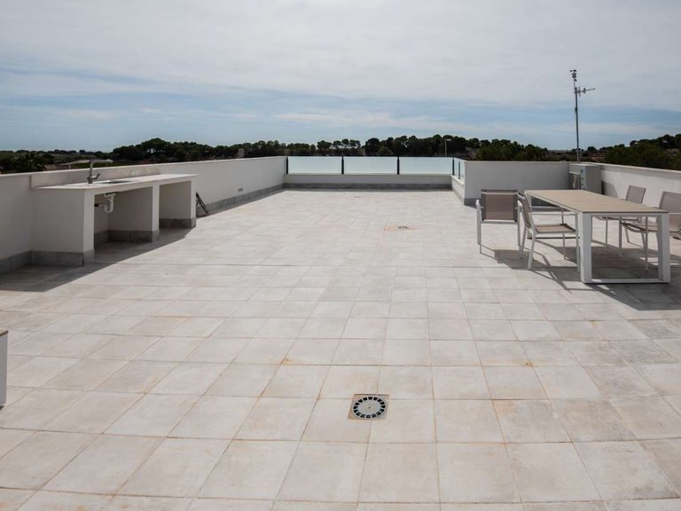 Villa for Sale in Pinar De Campoverde, Alicante 9