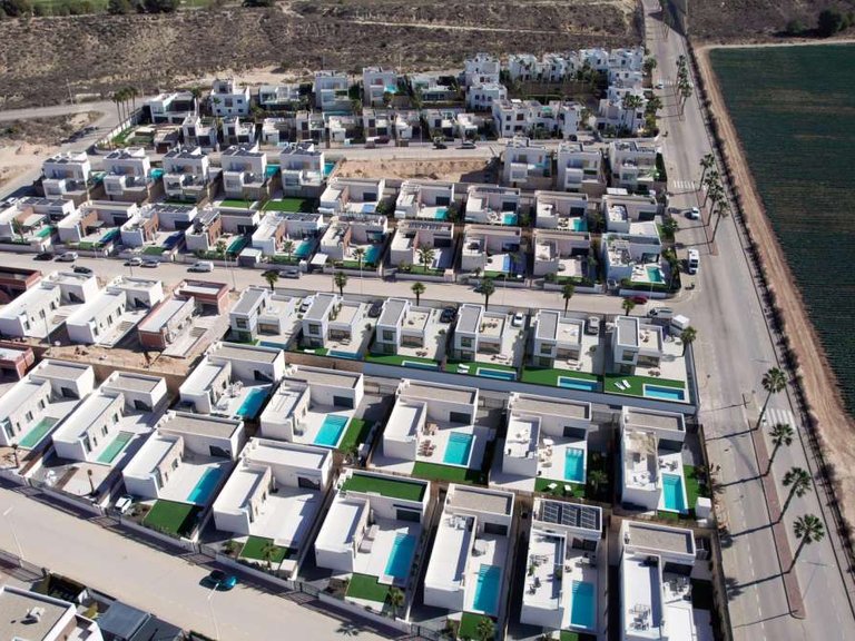 Villa en Venta en Algorfa, Alicante 4