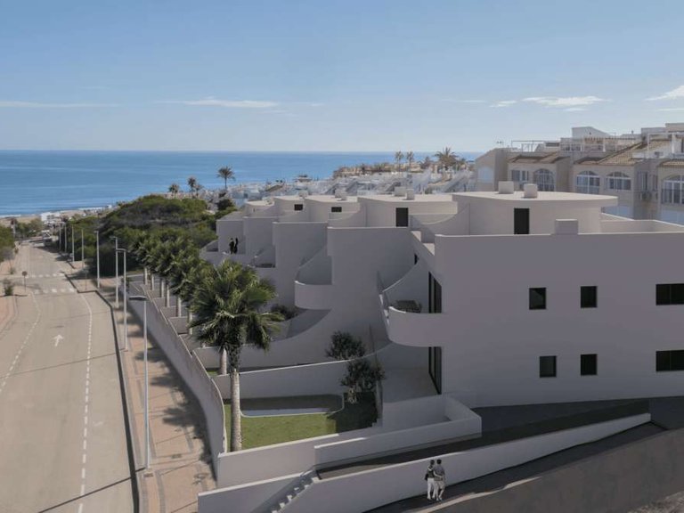 Villa for Sale in Torrevieja, Alicante 1