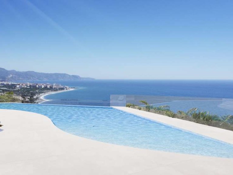 Apartment for Sale in Torrox Costa, Malaga 1