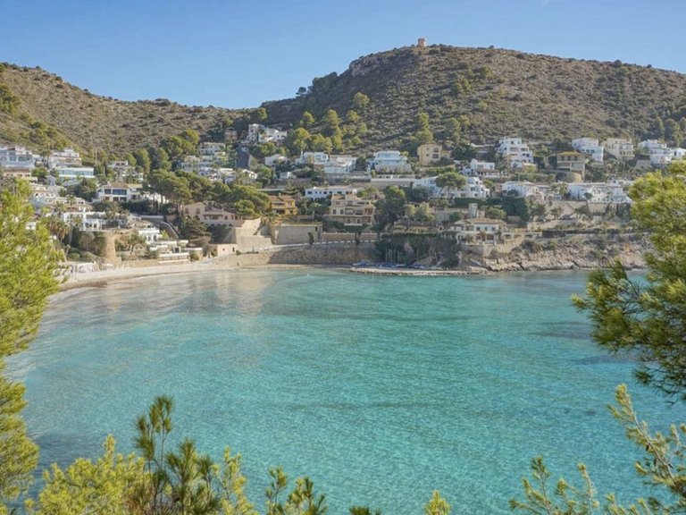 Plot for Sale in Costa Blanca Moraira, Alicante 3