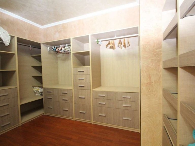 Villa for Sale in Cabo Roig, Alicante 33