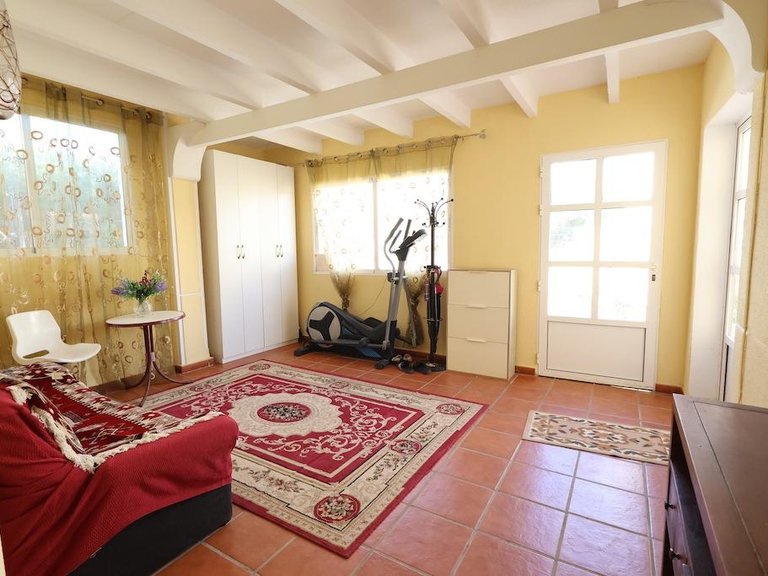 Villa for Sale in Playa Flamenca, Alicante 10