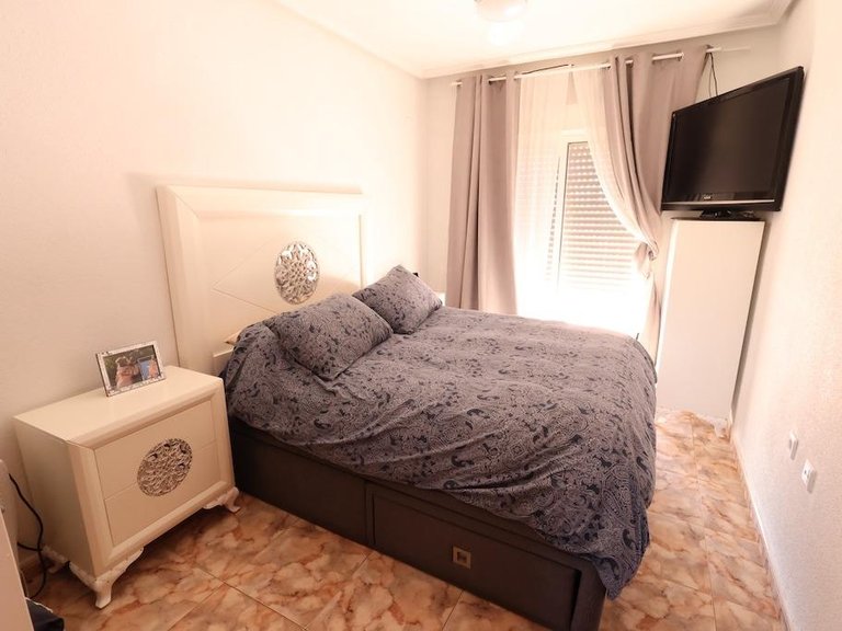 Apartment for Sale in La Zenia, Alicante 19