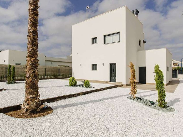 Villa for Sale in Orihuela Costa, Alicante 3
