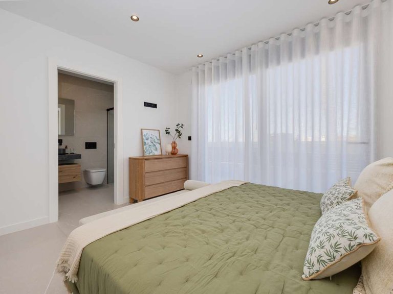 Villa for Sale in Torrevieja, Alicante 22