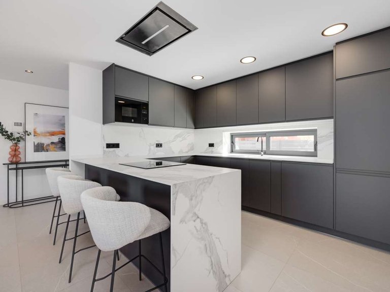 Villa for Sale in Torrevieja, Alicante 11