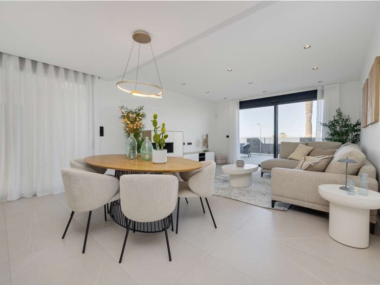 Villa for Sale in Torrevieja, Alicante 4