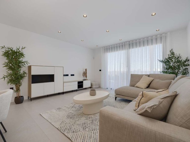 Villa for Sale in Torrevieja, Alicante 16