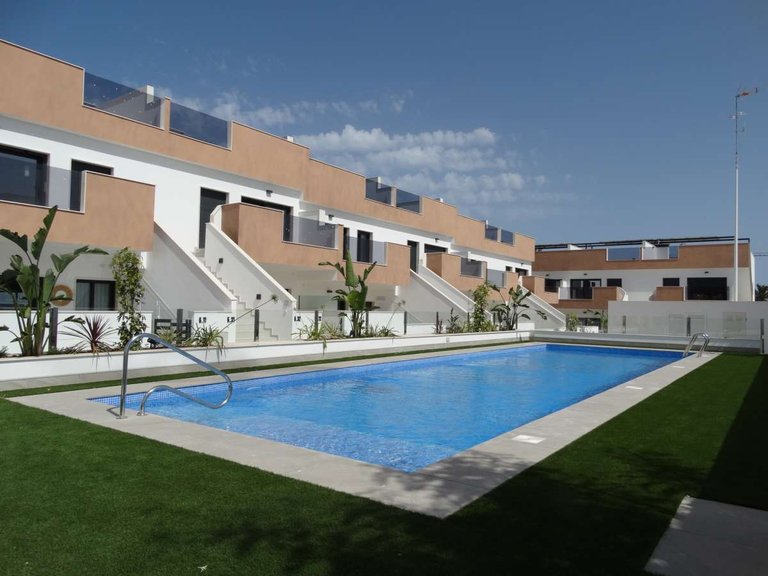 Villa for Sale in Pilar De La Horadada, Alicante 3