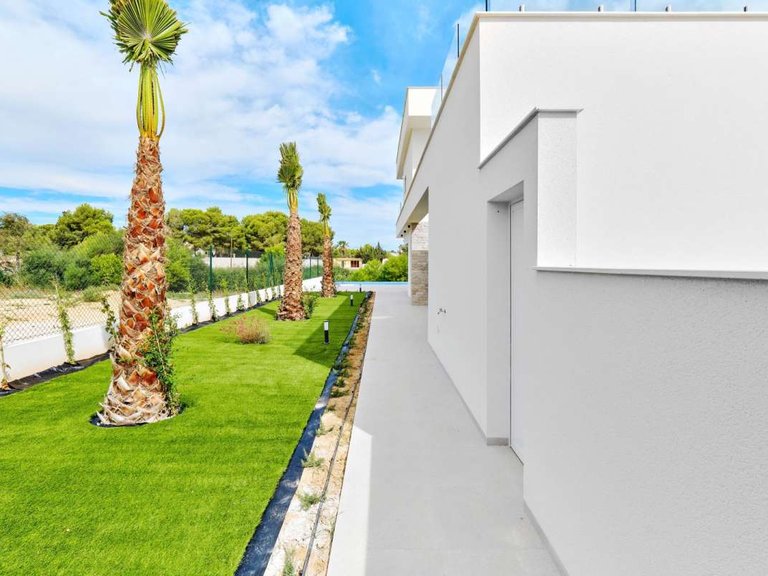Villa for Sale in Orihuela Costa, Alicante 21