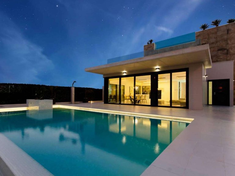 Villa for Sale in Orihuela Costa, Alicante 10