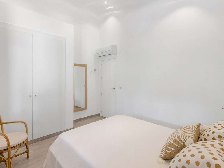 Villa for Sale in Punta Prima, Alicante 48