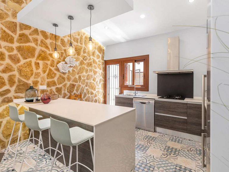 Villa for Sale in Punta Prima, Alicante 35