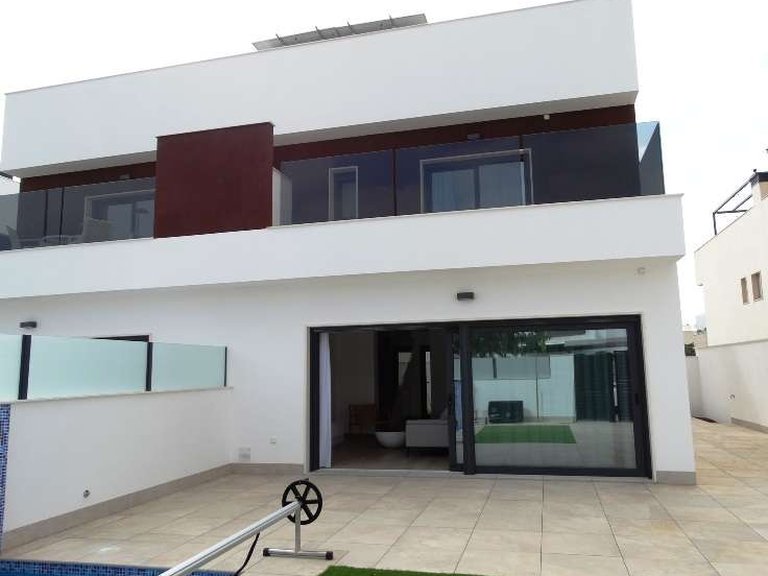 Villa for Sale in Pilar De La Horadada, Alicante 10