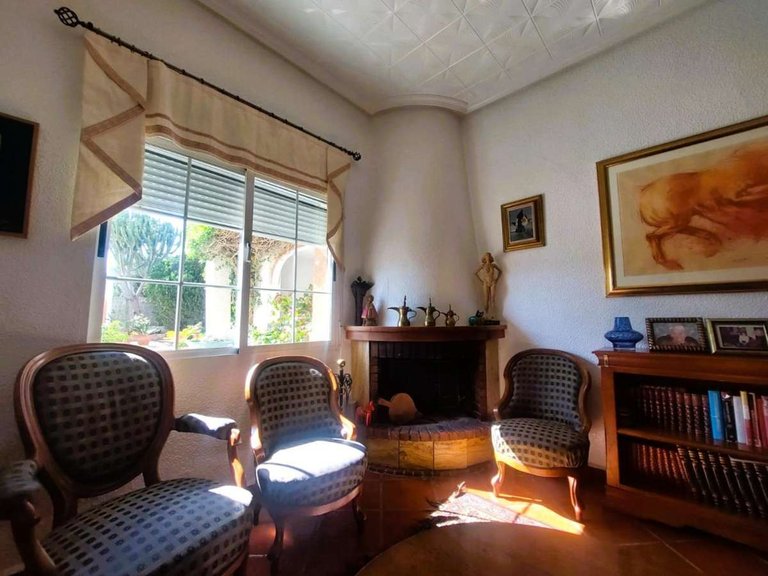 Villa for Sale in La Marina, Alicante 28