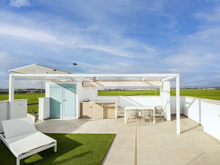 Villa for Sale in Pilar De La Horadada, Alicante 33