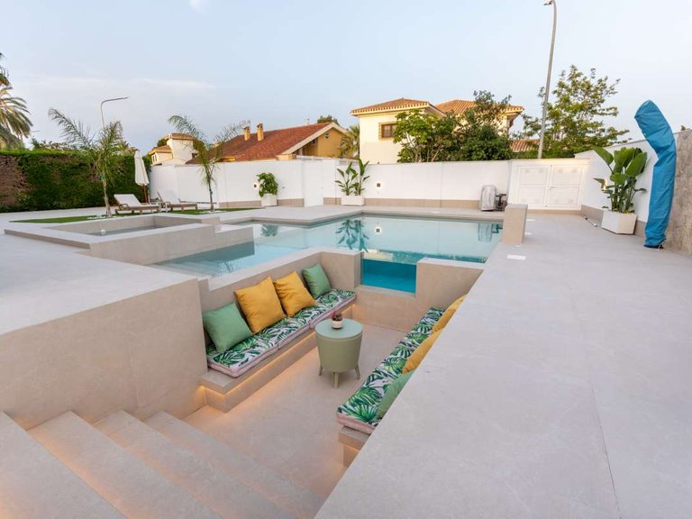 Villa for Sale in Orihuela Costa, Alicante 31
