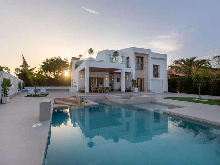 Villa for Sale in Orihuela Costa, Alicante 32