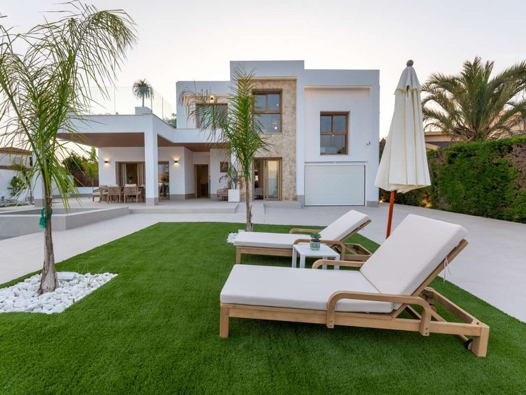 Villa for Sale in Orihuela Costa, Alicante 34