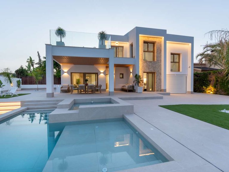 Villa for Sale in Orihuela Costa, Alicante 4