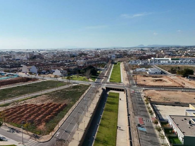 Villa for Sale in Pilar De La Horadada, Alicante 9