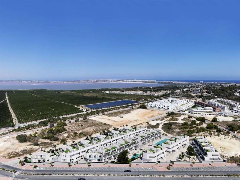 Apartment for Sale in Torrevieja, Alicante 7