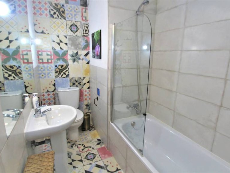 Villa for Sale in Lomas De Cabo Roig, Alicante 30