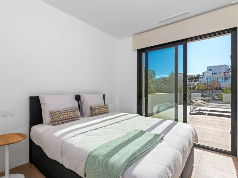 Villa for Sale in Las Colinas Golf And Country Club, Alicante 31